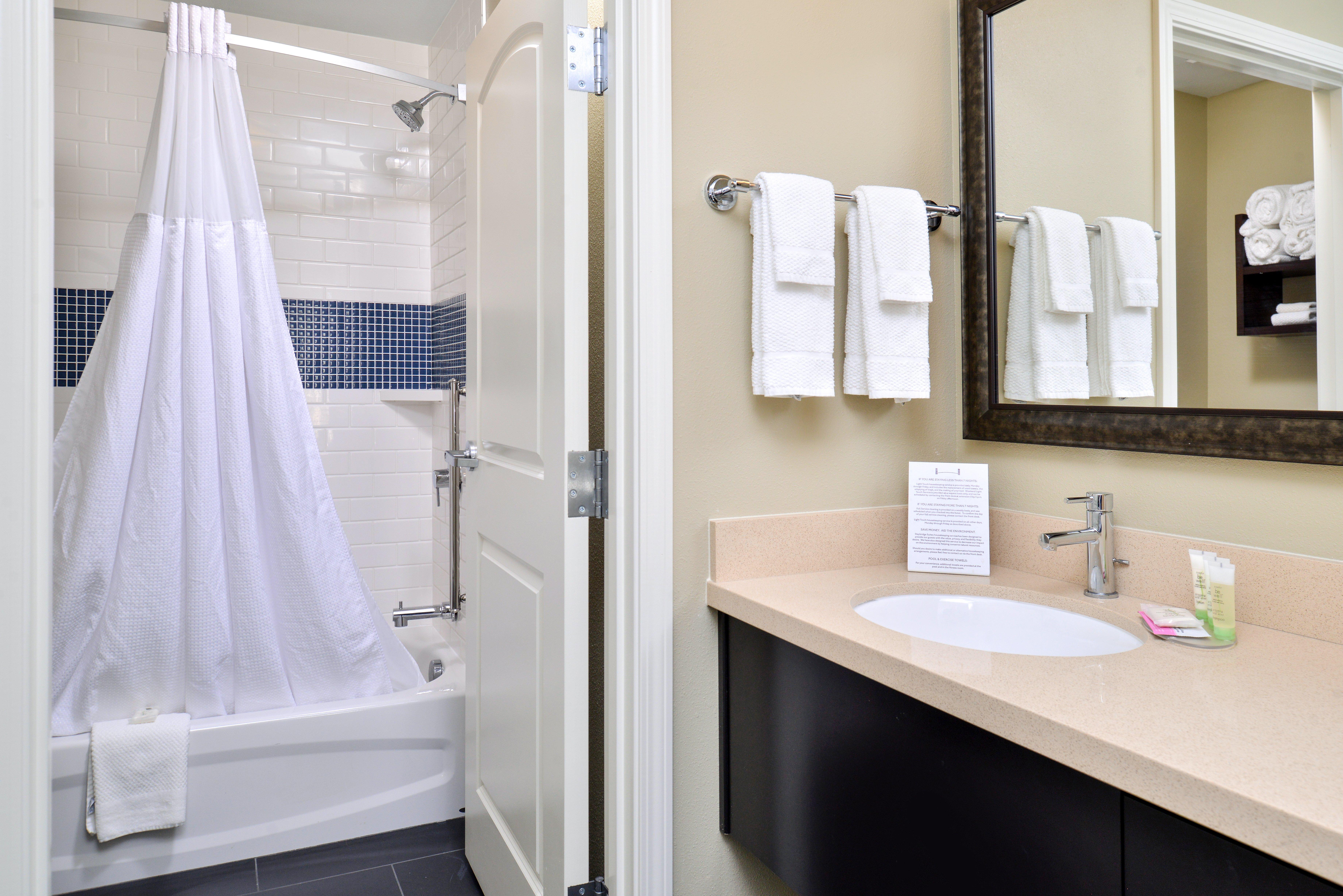 Staybridge Suites Rochester By Ihg Esterno foto