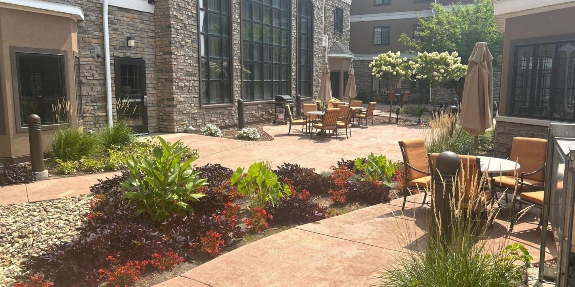 Staybridge Suites Rochester By Ihg Esterno foto